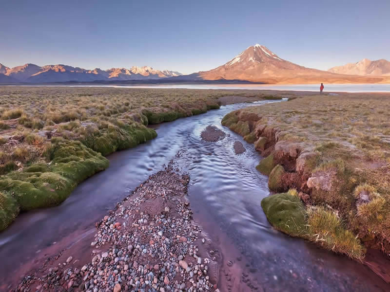 Volcán Maipo y Laguna del Diamante, San Carlos. Mendoza, Argentina.