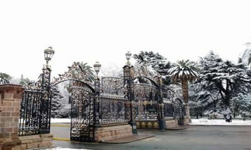 Foto: Leo Durán Portones Parque General San Martin Ciudad de Mendoza Argentina