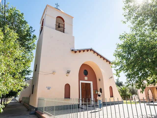 Turismo Mendoza Iglesia San José La Paz Mendoza Argentina